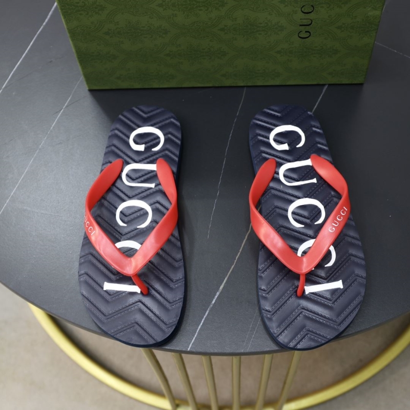G*u*i slippers